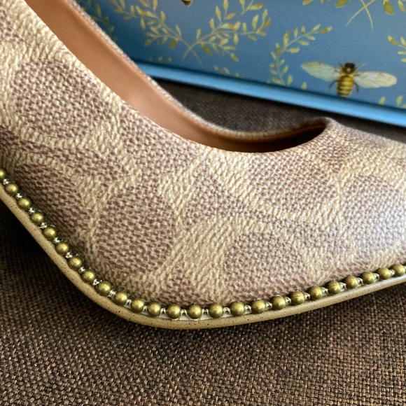 Coach leather high heels 7.5 - Picture 2 of 15